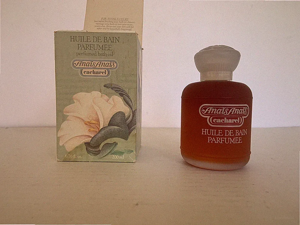 1980s ANAIS ANAIS Cacharel Perfumed Bath Oil 6.76 Oz 200ml France-Damaged Box$dr