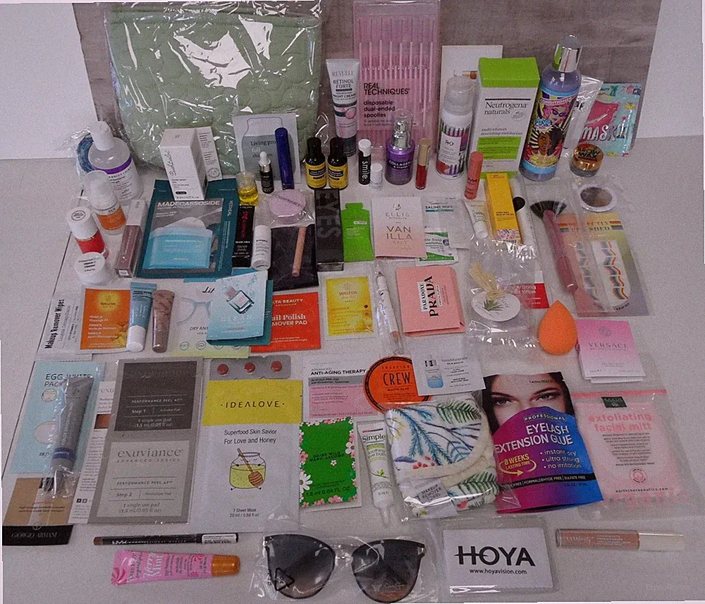 75+ PCS MAKEUP SKINCARE HAIR BEAUTY PERFUME DELUXE LUXURY FULL SAMPLE TRAVEL LOT