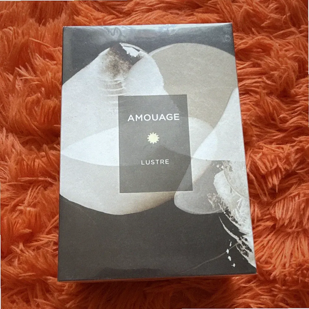 Amouage Lustre Essence de Parfum Spray 3.4 fl.oz / 100ml Regular Size