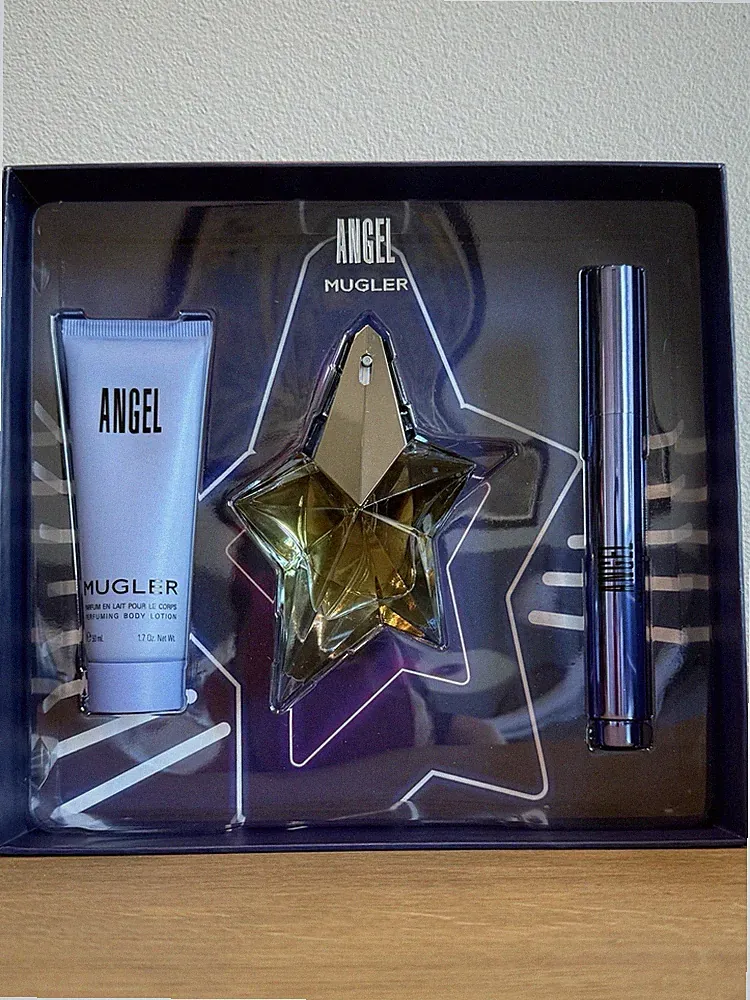 Angel Mugler Gift Set 0.8 oz Perfum Spray(Refillable),Lotion,Perfuming Brush NIB