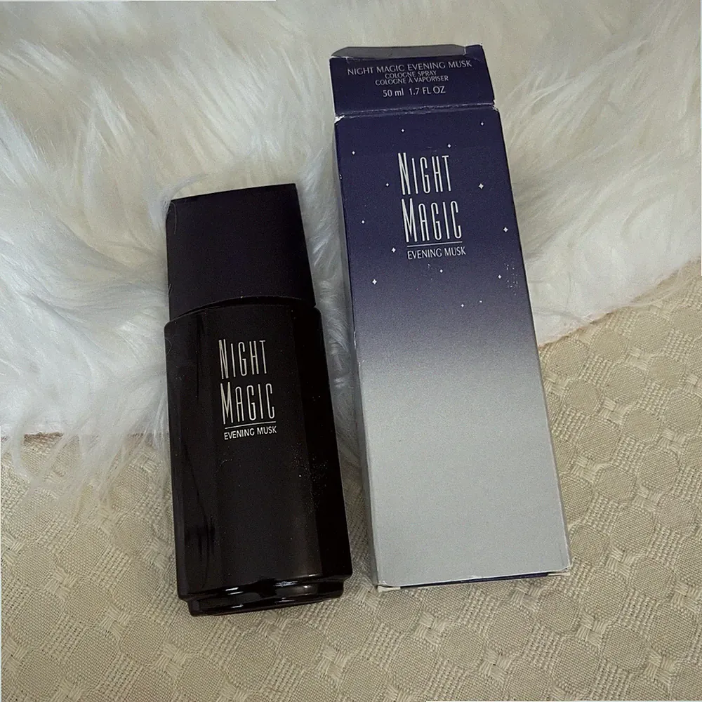 Avon NIGHT MAGIC EVENING MUSK Cologne Perfume Spray 1.7 fl. oz - NIB - 2006
