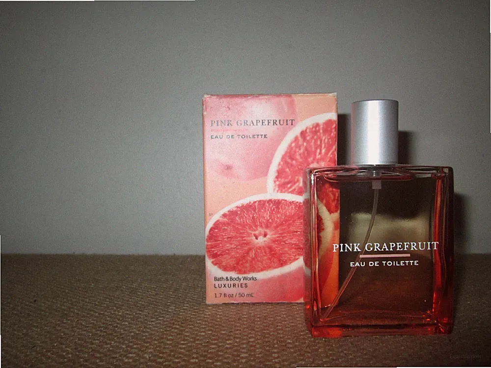 BATH & BODY Works Pink Grapefruit Eau De Toilette Perfume Spray 1.7 Oz *NIB