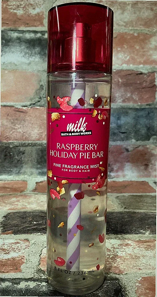 Bath & Body Works Raspberry Holiday Pie Fine Fragrance Mist for Body & Hair