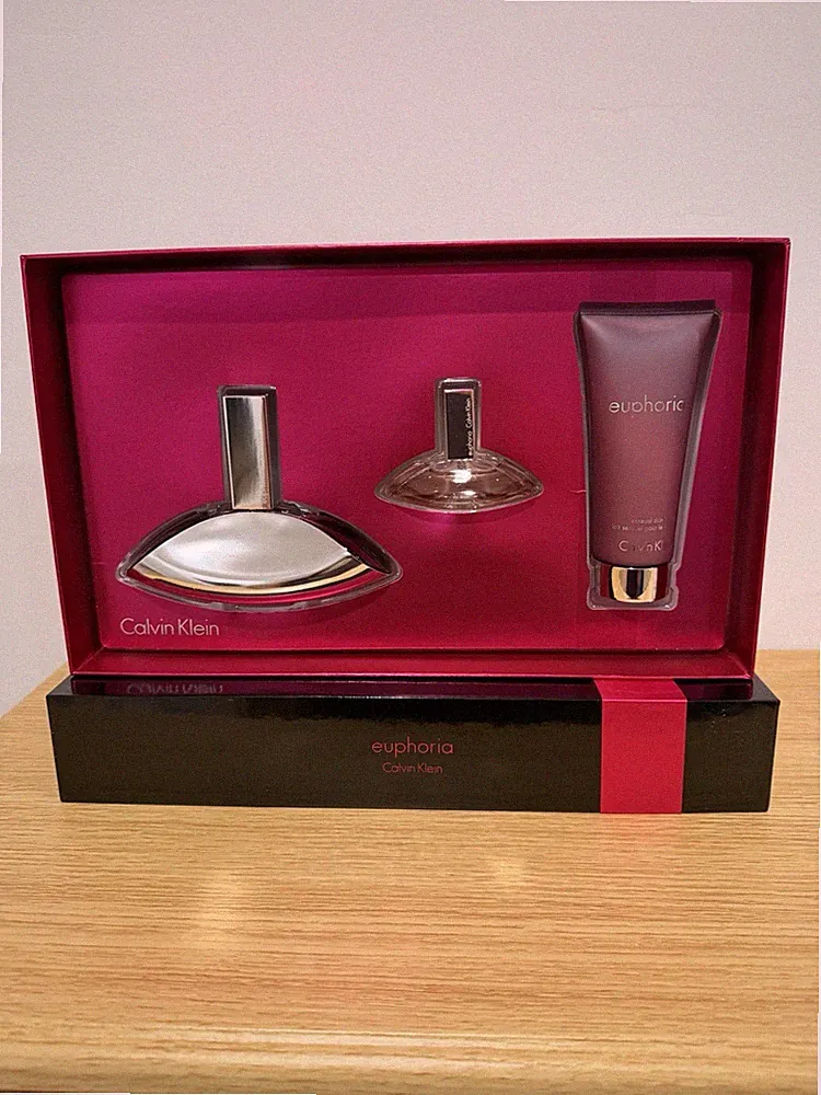 Calvin Klein Euphoria Gift Set Women's Fragrance Regular Size