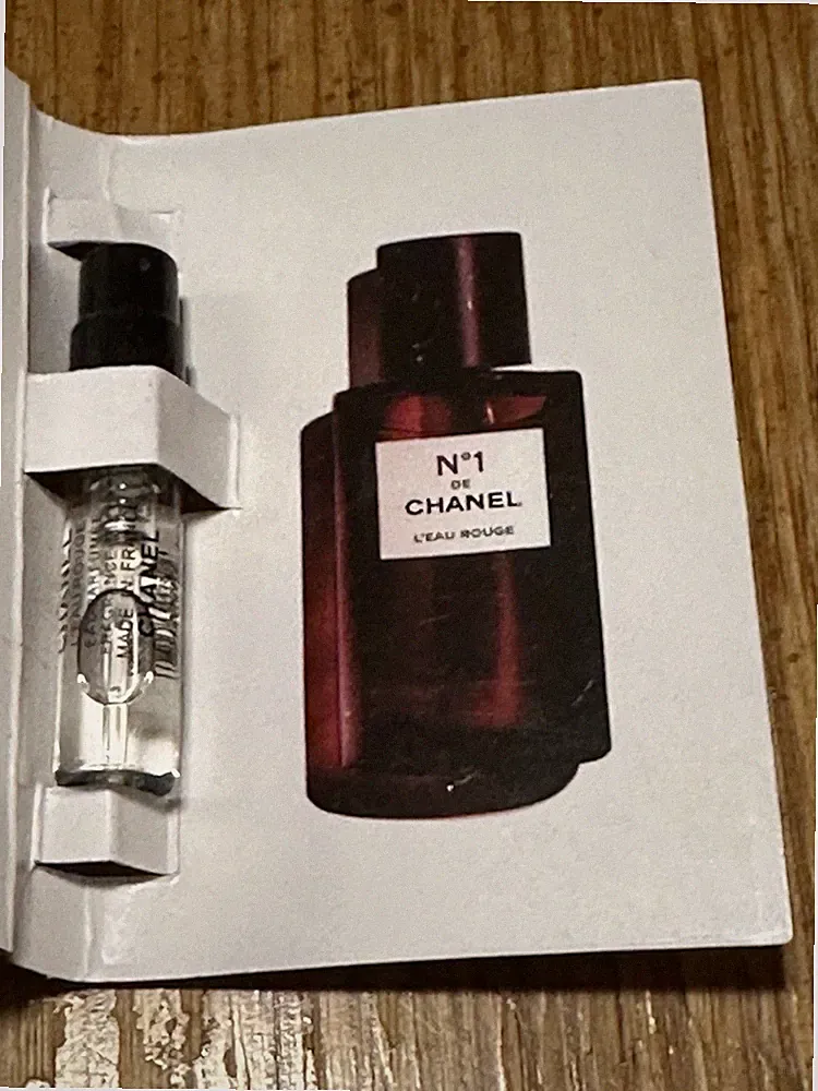 Chanel No 1 De Chanel L’eau Rouge MIST - 1.5mL Women's Fragrance Perfume NEW