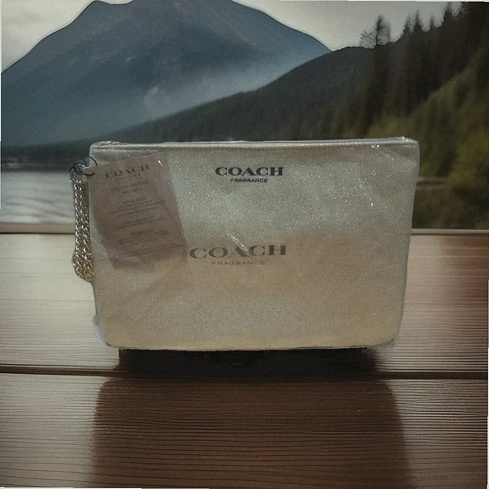 COACH FRAGRANCE WOMEN'S LUXURY GOLD BAG TRAVEL FLAT POUCH 10.5" W X 7" H NEW