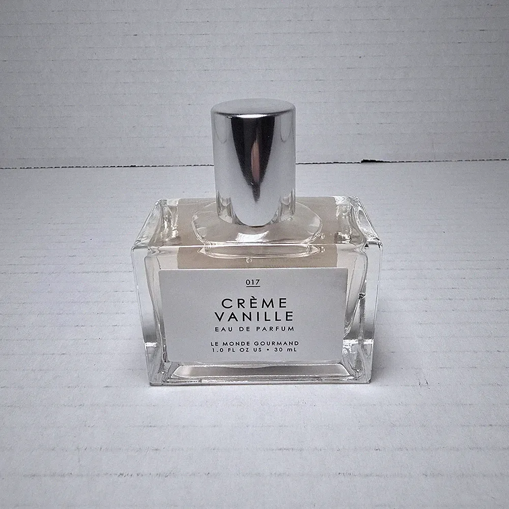 Creme Vanille Le Monde Gourmand 017 Eau De Parfum Perfume Spray 1 fl oz/30mL New