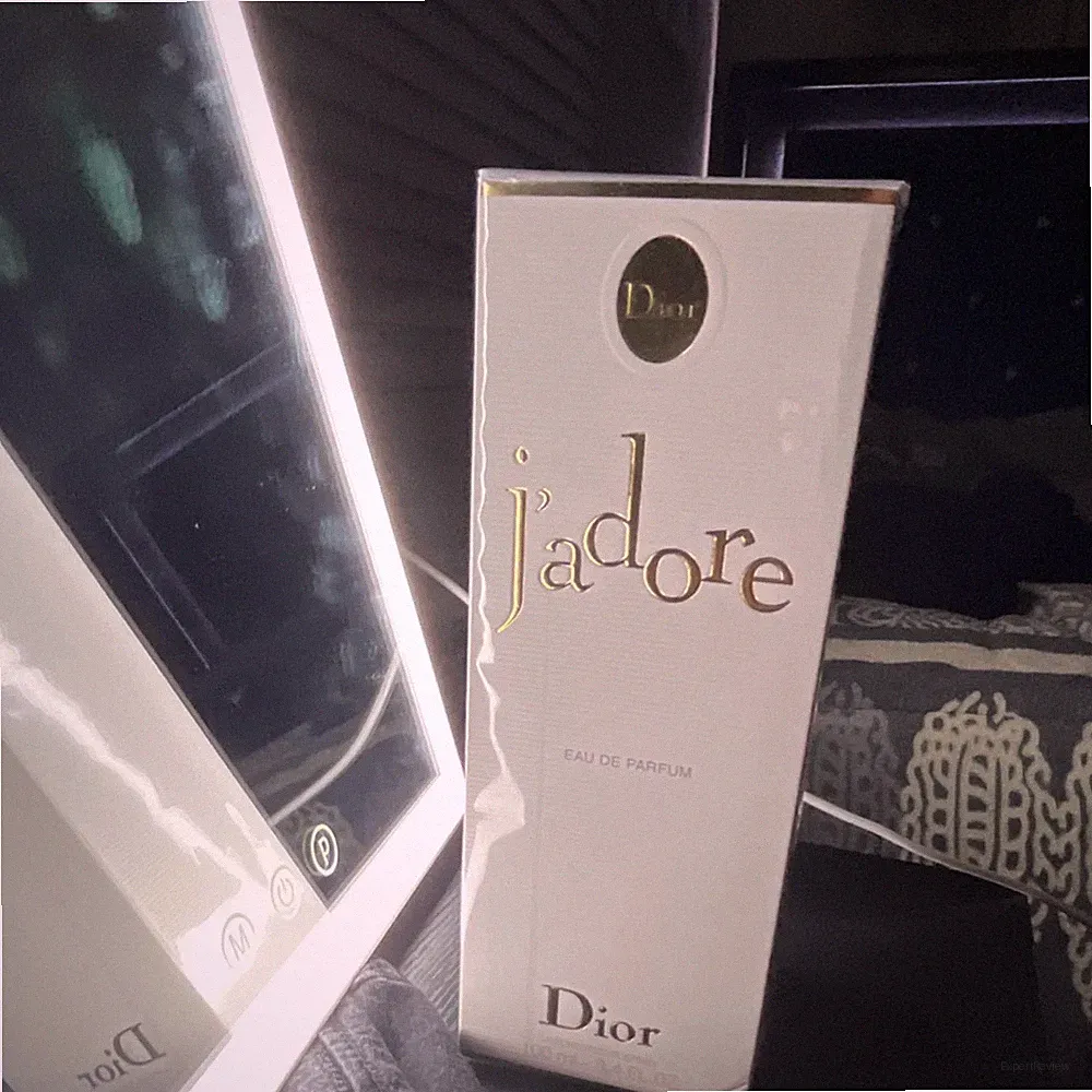 Dior J'adore Eau de Parfum Spray 3.4 fl oz Women's Fragrance