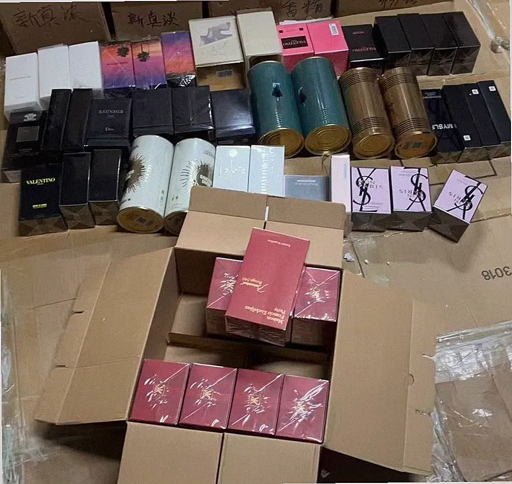 Dior, Prada, Versace, YSL, Gucci, Armani Perfume Miniatures Collectible Lot