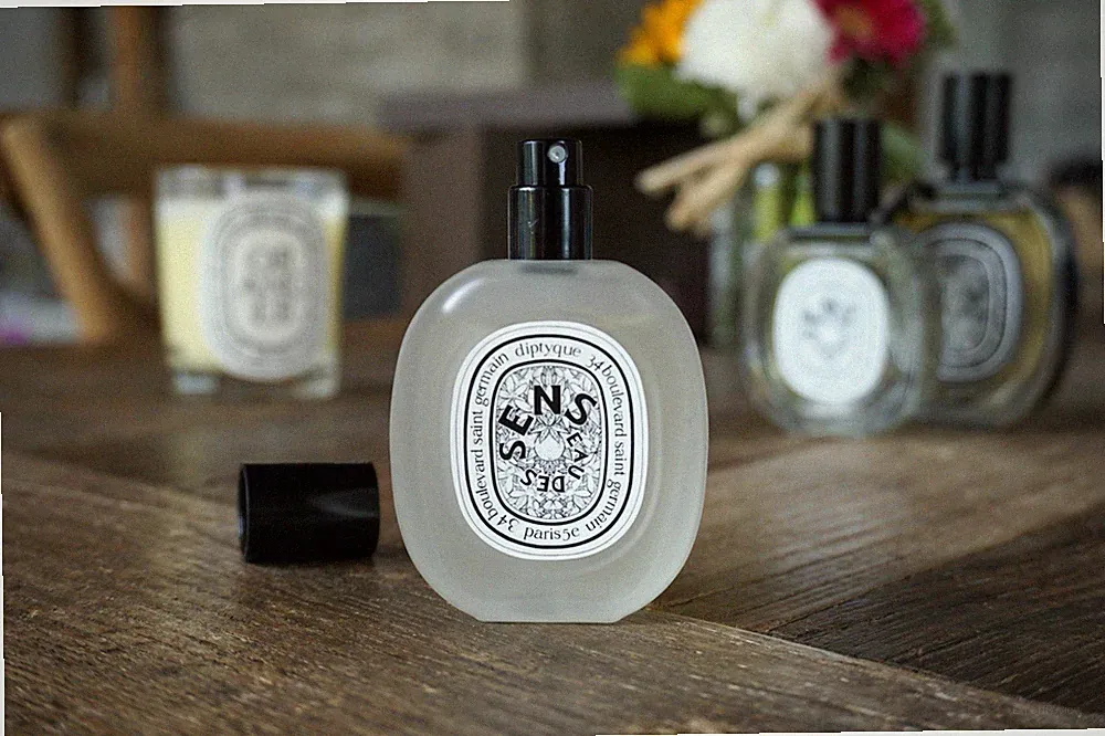 Diptyque Eau De Sans Hair Mist 1 floz New In Box Citrus Floral Hair Fragrance