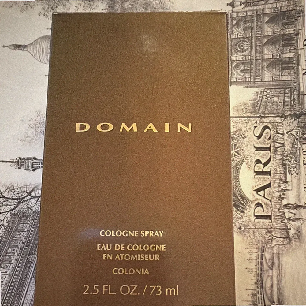 Domain Eau de Cologne Spray Fragrance 2.5 fl oz 73 ml Perfume Scent