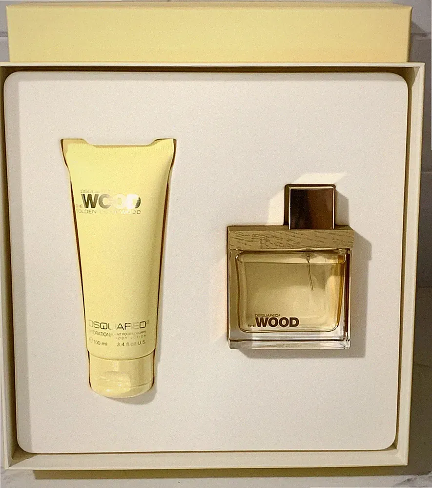 DSQUARED2 She Wood Golden Light Wood Perfume And Lotion Gift Set