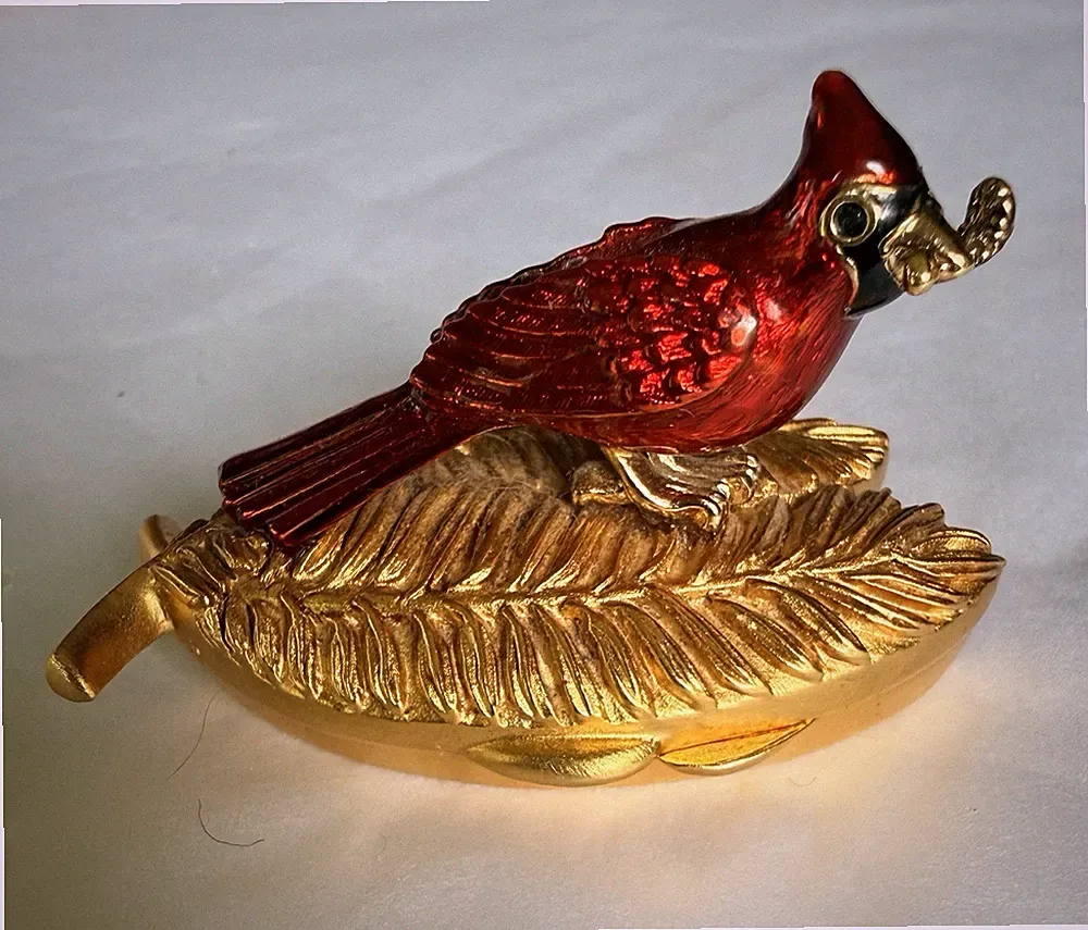Estée Lauder Beautiful Solid Perfume Cardinal on Leaf Compact 2003