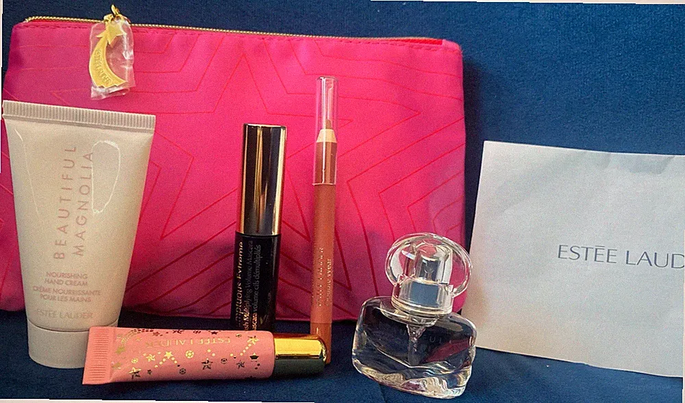Estee Lauder 6 Pcs Gift Set Beautiful Magnolia perfume Mascara Lipstick with Bag