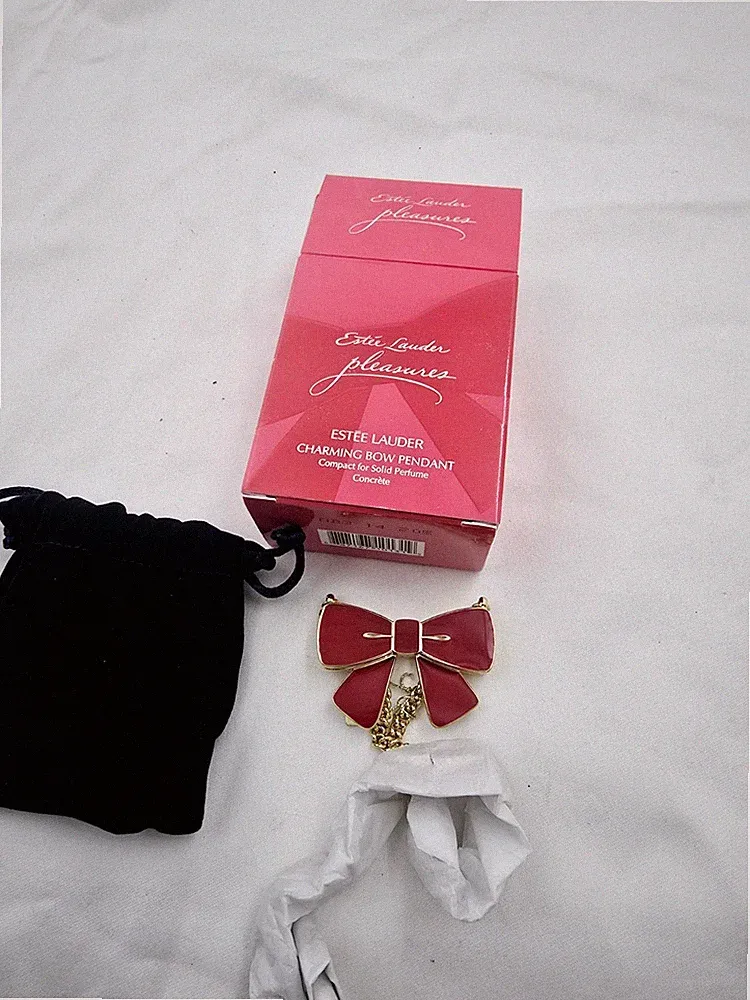 Estee Lauder Charming Bow Pendant Compact Solid Perfume