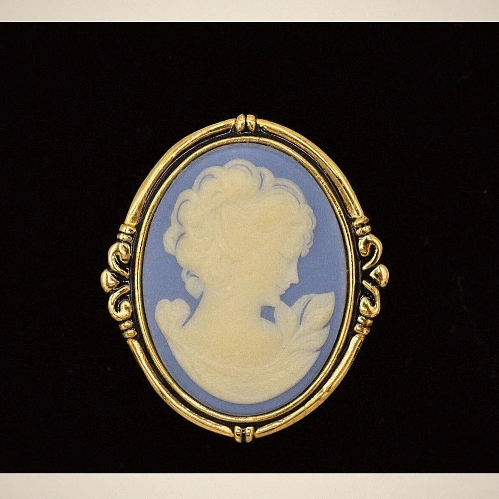 Estee Lauder EMPTY Compact Solid Perfume Enamel Gold Cameo Gold Sky Blue Rare