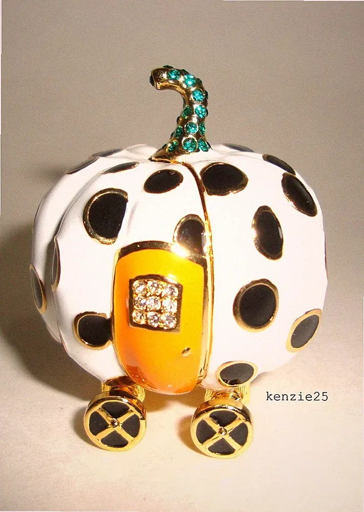 Estee Lauder OFF TO THE BALL solid perfume compact 2018 Pumpkin Coach empty ub