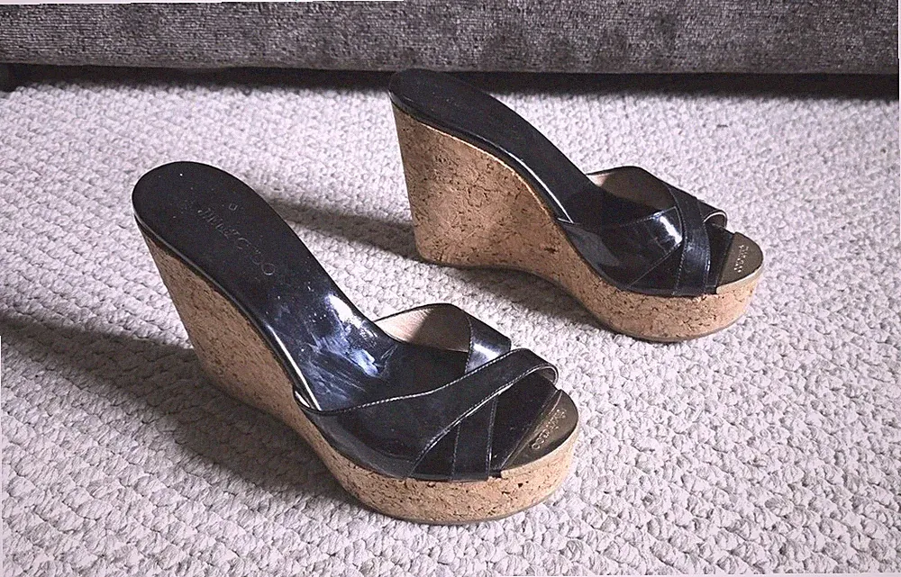 Jimmy Choo Perfume Black Patent Leather Wedge Cork Platform Sandal Sz 37 EU 7 US