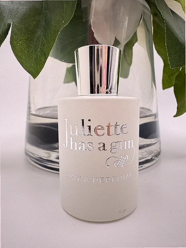 Juliette Has A Gun Not a Perfume Eau de Parfum Splash Dabber .27 oz Travel Size