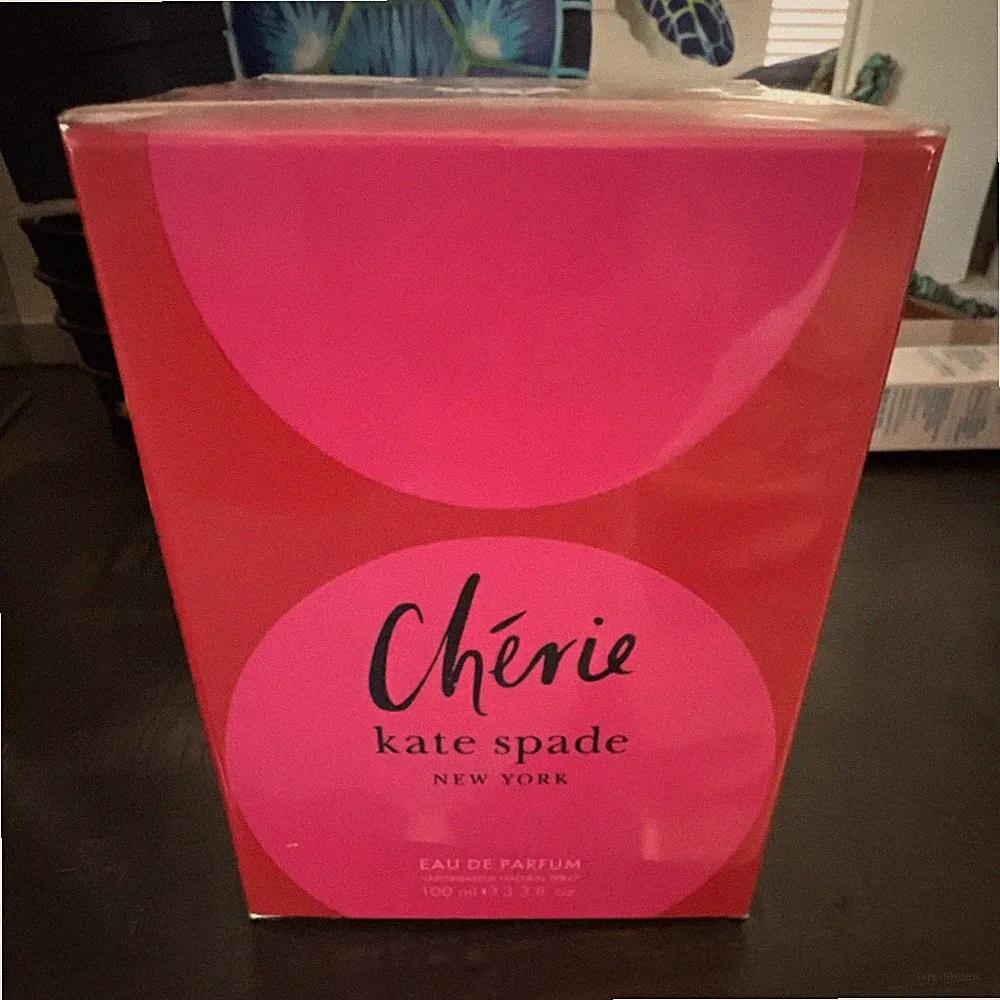 kate spade new york Chérie Eau de Parfum Spray 100 ml / 3.3 fl oz