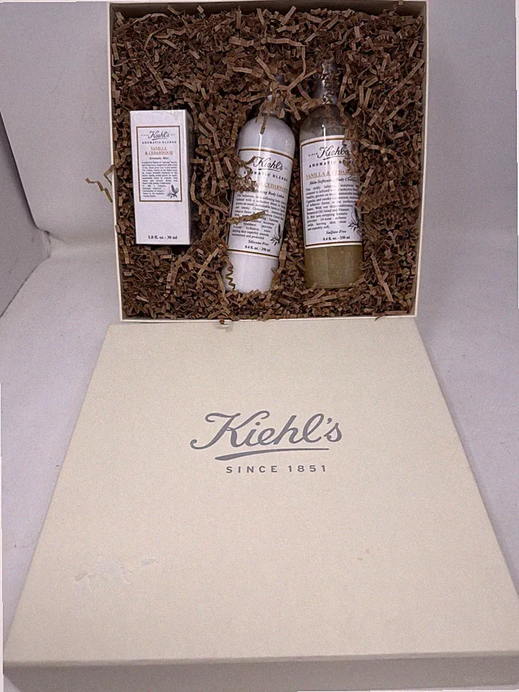 Kiehl's Aromatic Blends Vanilla and & Cedarwood Set Mist Perfume+lotion+cleanser