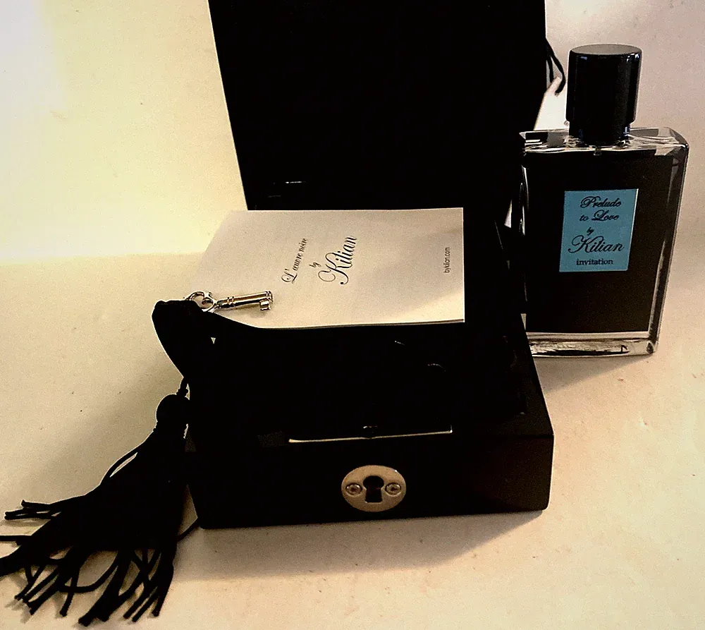 KILIAN PRELUDE TO LOVE EAU DE PARFUM 1.7 oz/ NEW IN BOX W/KEY AND VELVET POUCH