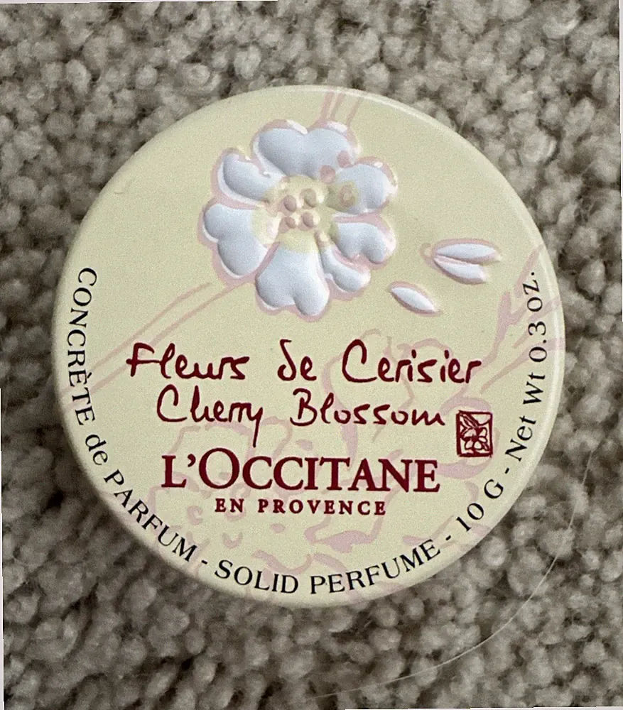 L'Occitane Cherry Blossom Solid Perfume 10G/0.3oz.