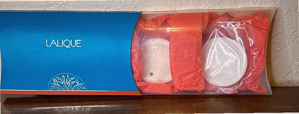 Lalique Scented Medallions Perfume Set Parfum Discs Mint Unopened In Box