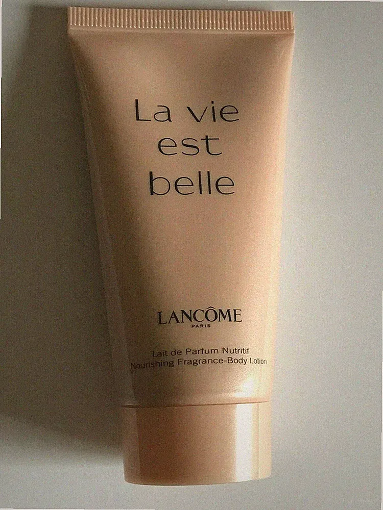 Lancome La Vie Est Belle Women's Perfume Body Lotion Travel 50 ml / 1.6 fl.oz.