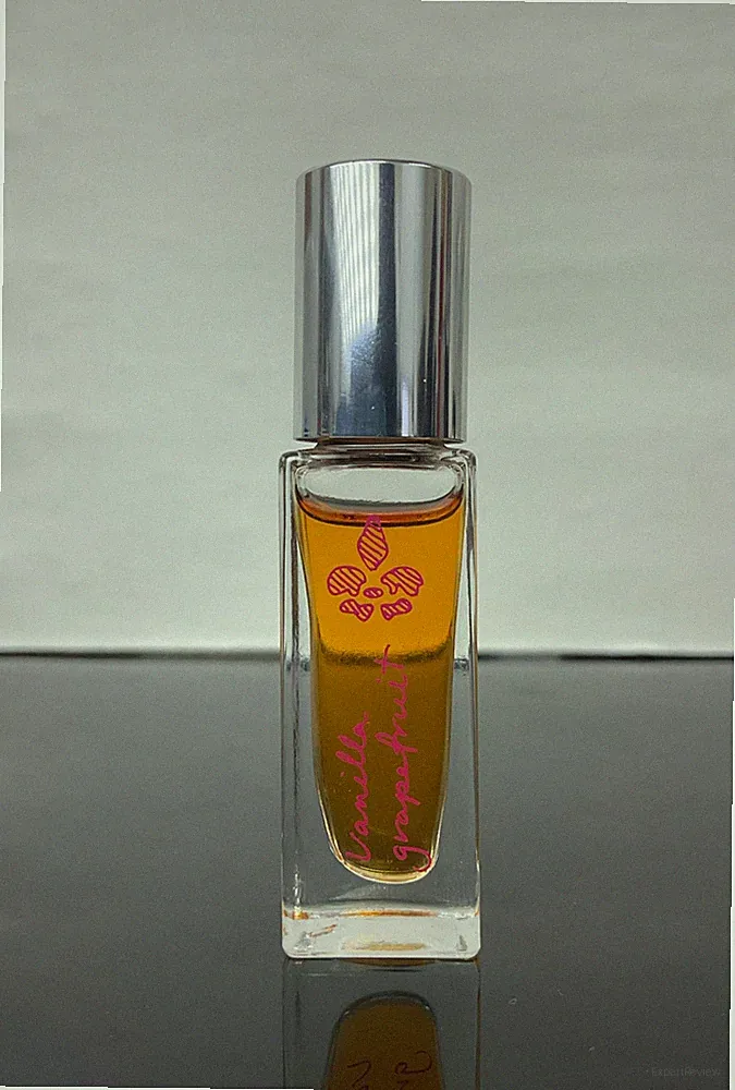 Lavanila Laboratories Vanilla Grapefruit Fragrance Mini Rollerball 5 ml.