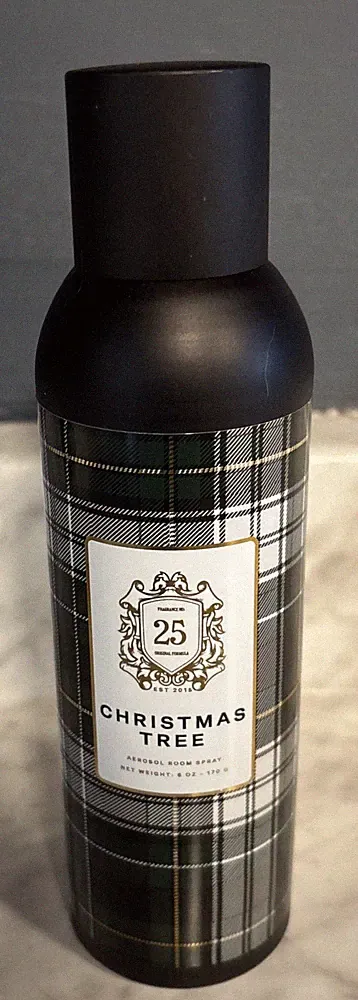 Los Angeles Ca Design Studio Christmas TREE Room Spray 6 Oz