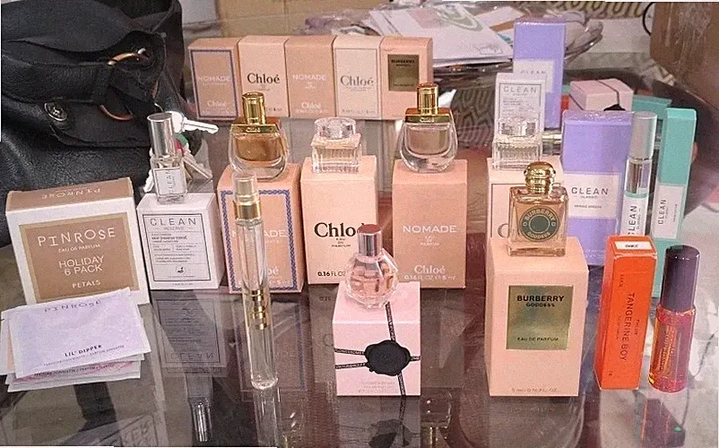Lot Of 12 Luxury Designer Perfume Dabbers, Sprays Travel Size