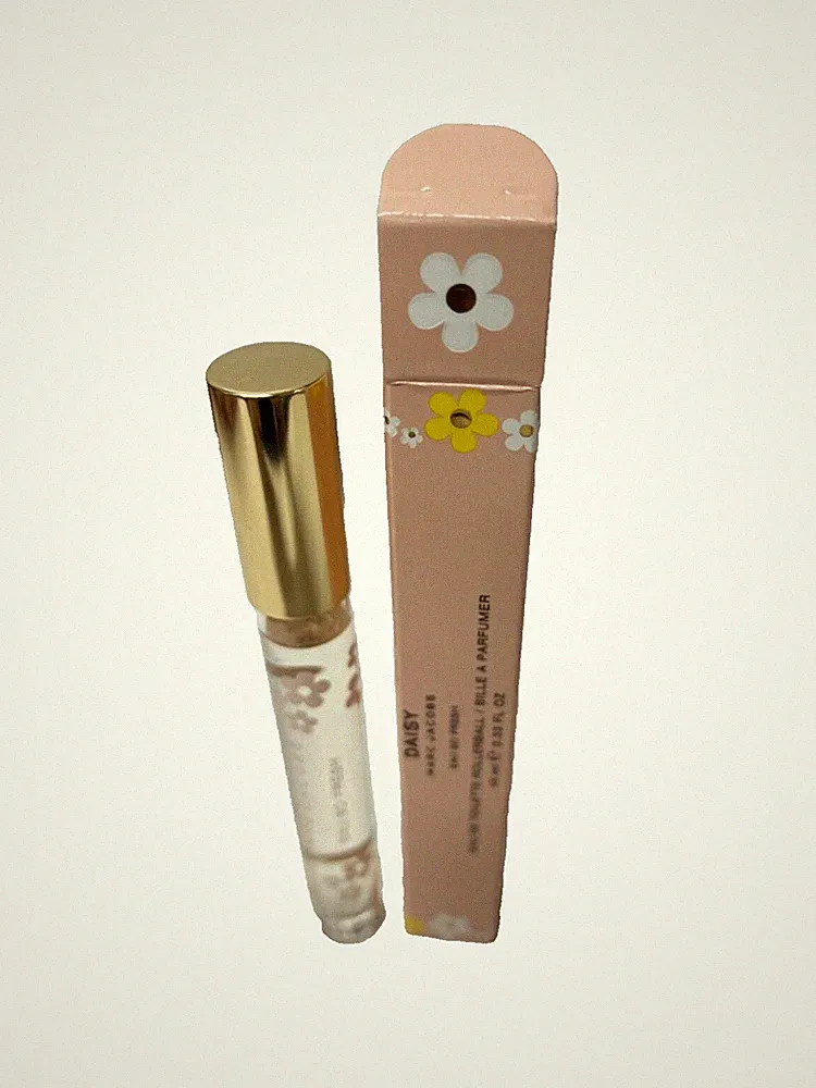Marc Jacobs Daisy Eau So Fresh Eau De Toilette Rollerball 0.33 Fl Oz