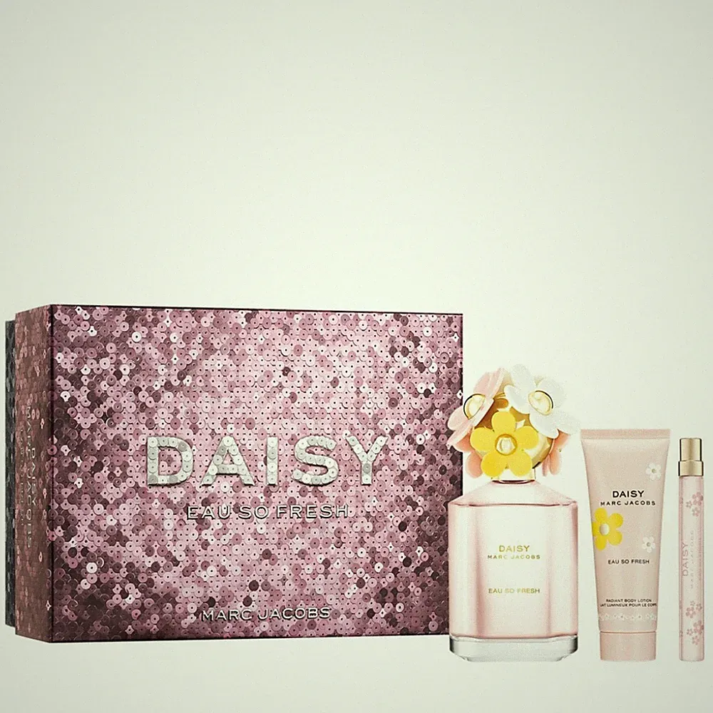 Marc Jacobs Daisy Eau So Fresh Fragrance for Women 3 Piece Gift Set