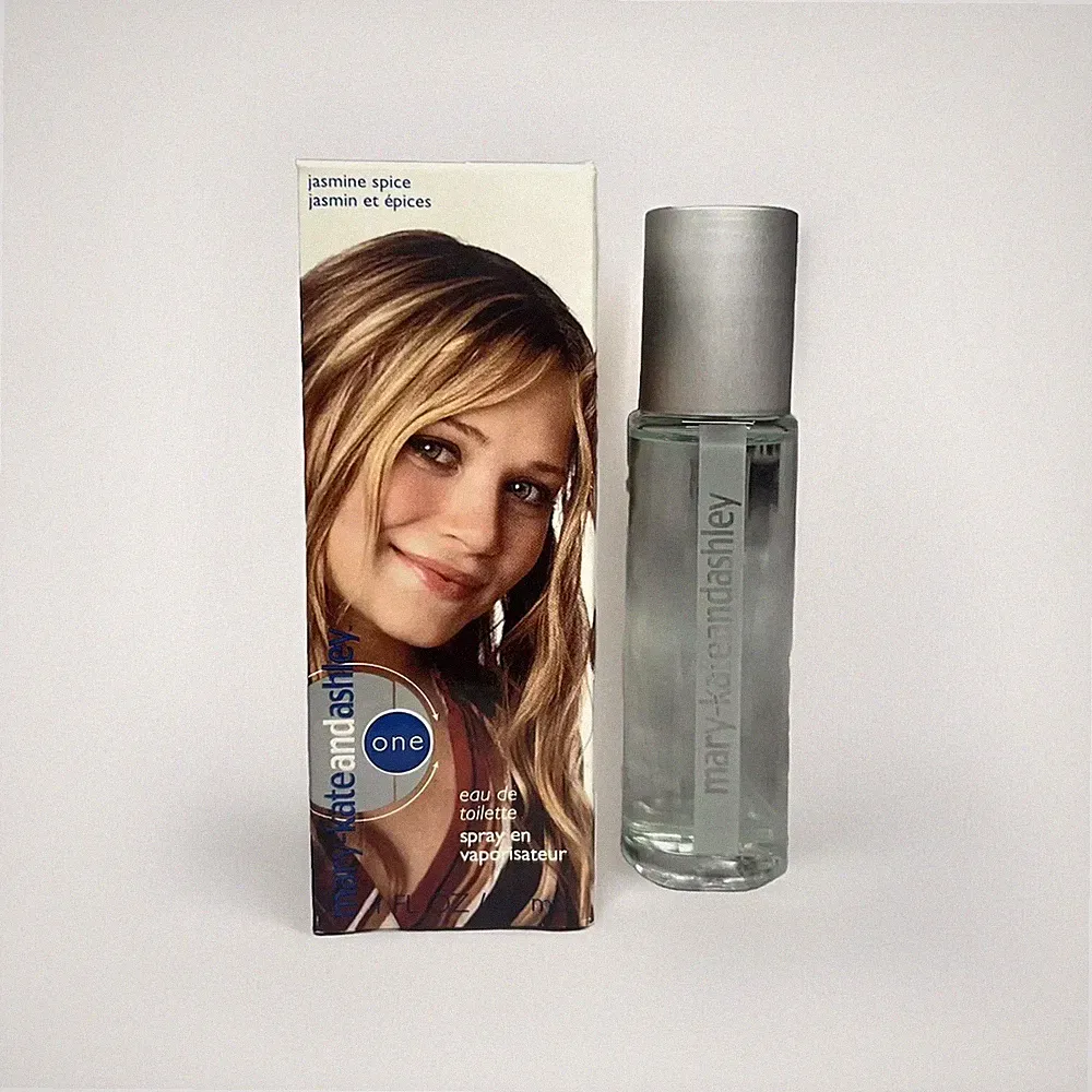 Mary-Kate & Ashley ONE Eau de Toilette Perfume Jasmine Spice 1 FL OZ, New w Box!