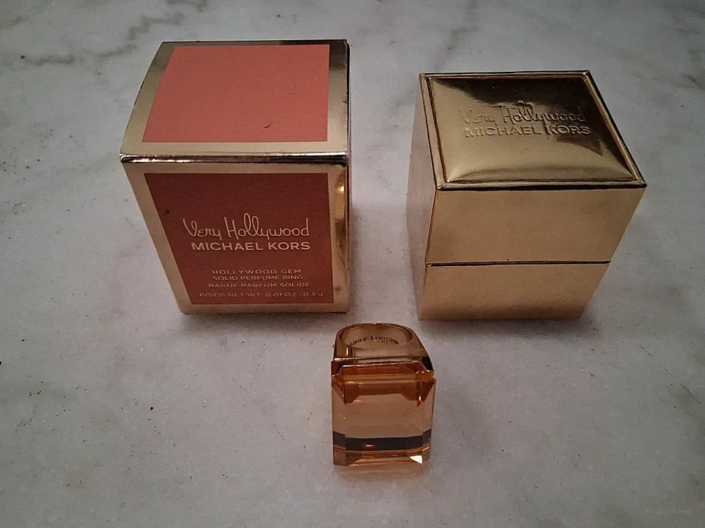 Michael Kors Hollywood Gem Solid Pefume RIN 0.01 oz