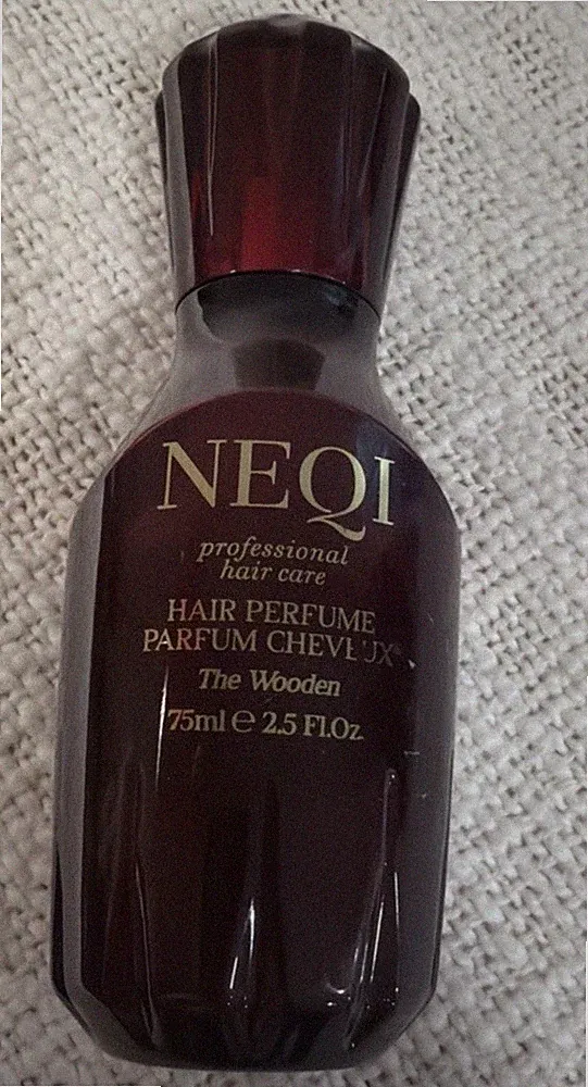 NEQI HAIR PERFUM THE WOODEN 75 Ml Spray 2.5 New Luxury Professional Hair Care
