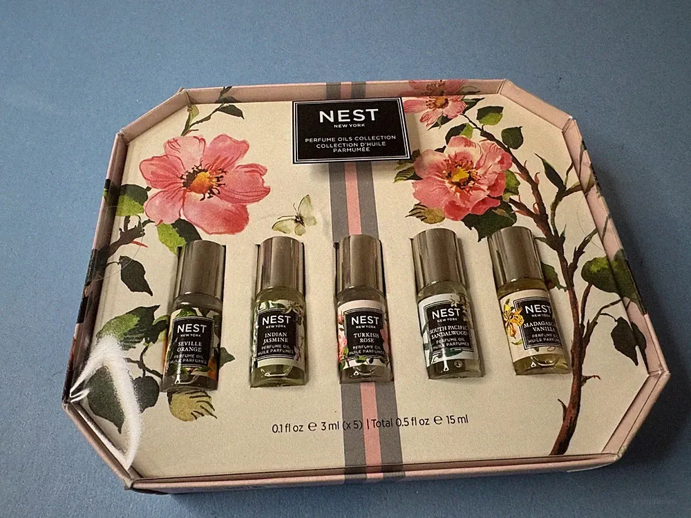 NEST New York Perfume Oil Collection Set of Five 0.1 oz Gift Set NIB