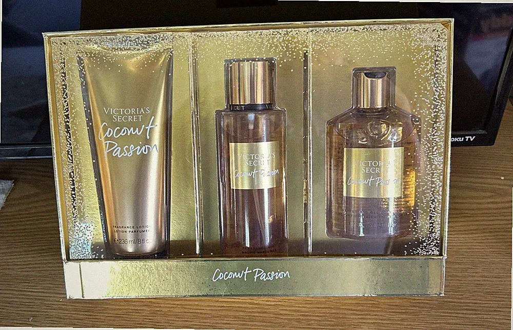 NEW Victoria's Secret Coconut Passion Gift Set 3PC