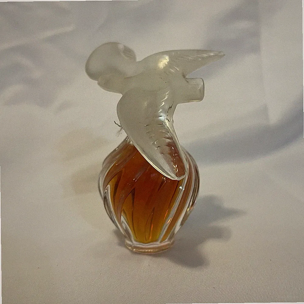 NEW Vintage Lalique Nina Ricci L'air du Temps 1oz Parfum Crystal Dove Design