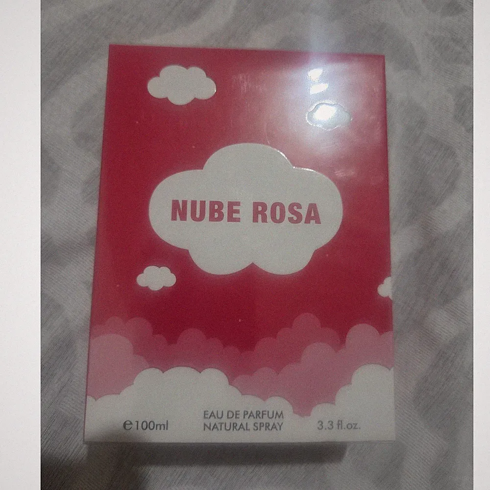 Nube Rosa Eau de Parfum Spray Musk Fragrance 3.3 fl oz 100 ml New with Box