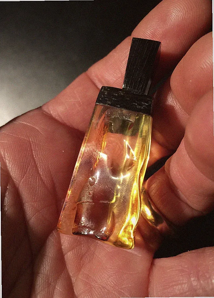 pendant (Amber, Baltic) citrine color 'perfumer' design, w/wood