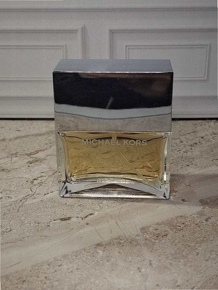 RARE Michael Kors Signature Eau De Parfum 1.0/30 ML DISCONTINUED Perfume