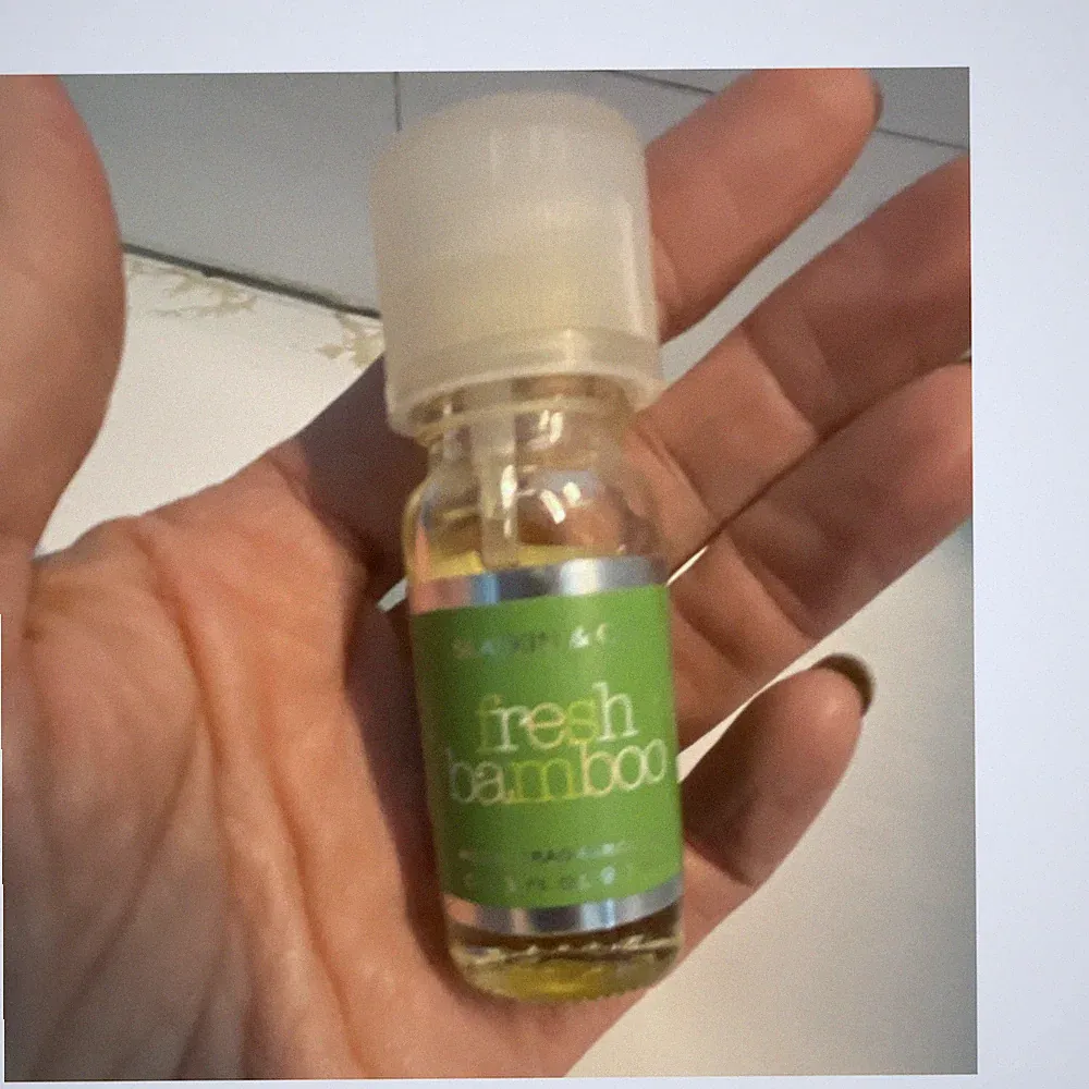 Slatkin & Co. Fresh Bamboo Scented Essential Oil 0.33 fl oz Glass Bottle