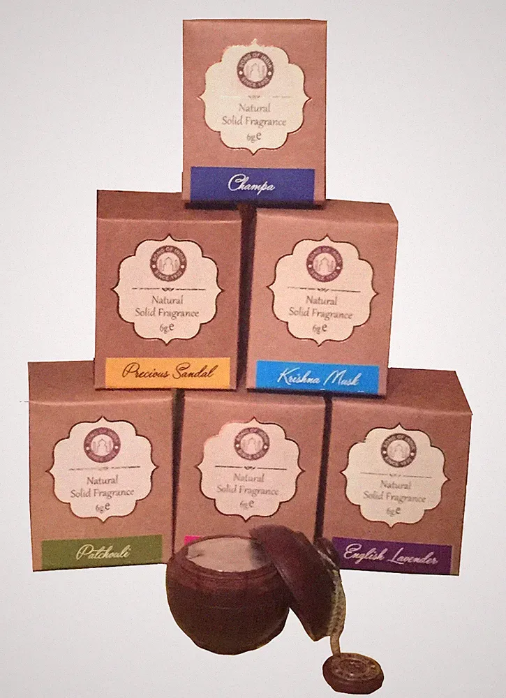 SONG OF INDIA - Solid Perfume in Hand-Carved Rosewood Jar with Screw-on Top