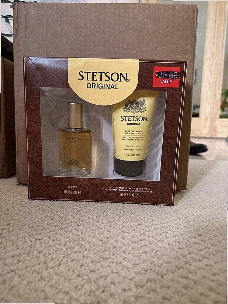 Stetson Original Cologne 1.5 Fl Oz & 5.0 Fl Oz Clean Face & Beard Wash Gift Set