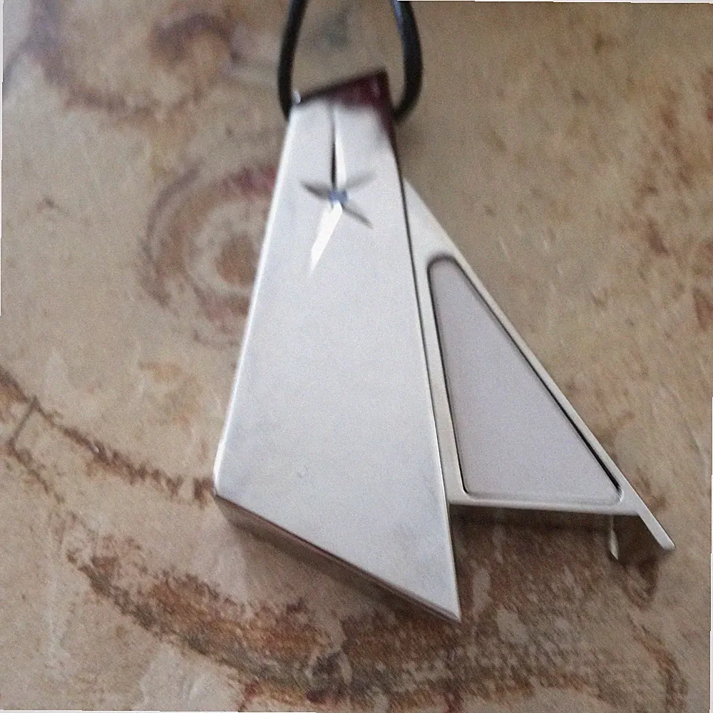 Thierry Mugler ANGEL Lucky Touch Solid Perfume Pendant Necklace NEW in Box RARE