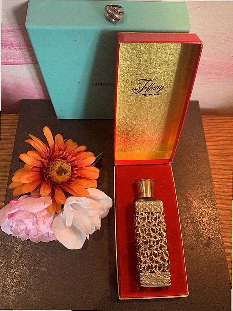 Tiffany & Co Sterling Silver 18k Gold Wavy Dome Ring Size 5 and Perfume 2pc A+++