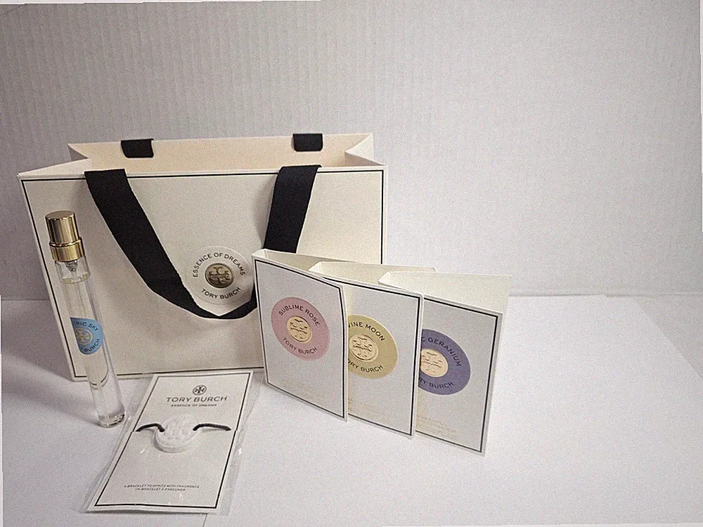 Tory Burch Electric Sky Perfume Travel Size with Brazalete New In Box .