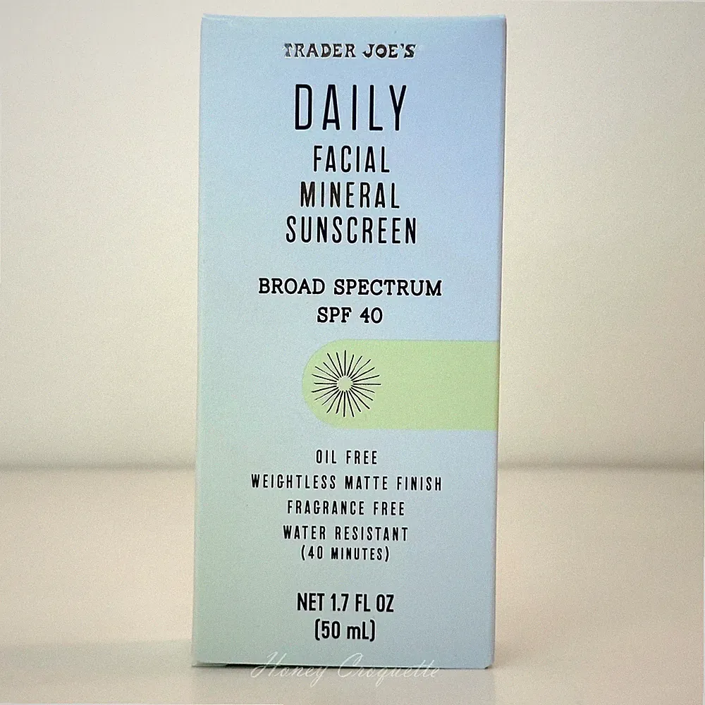 Trader Joe's Daily Facial Mineral Sunscreen SPF 40 Oil Free 1.7 OZ - Exp 08/2027